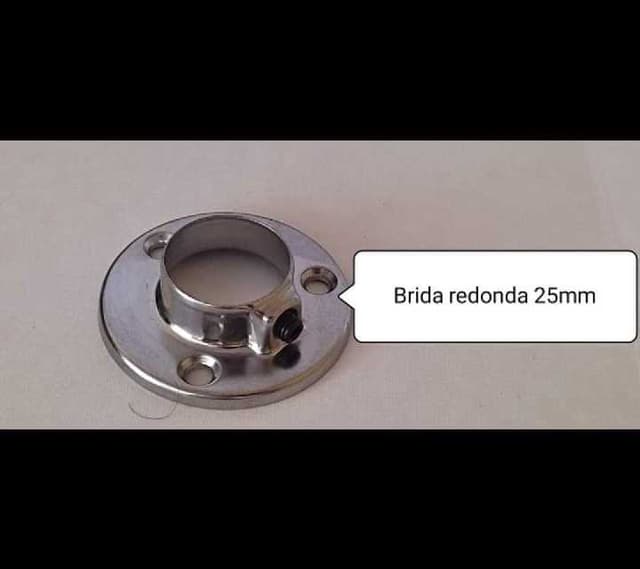 Brida de 1 1/4" unida
