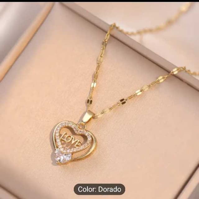 Collar colgante de corazon