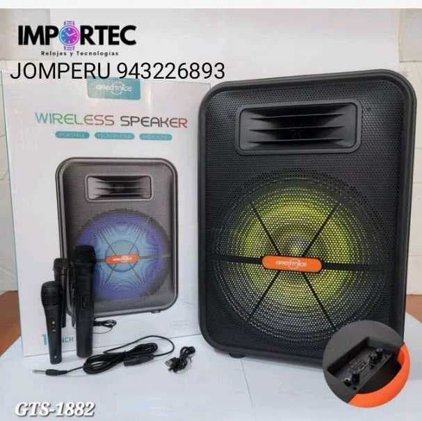 Parlante de 12" con Bluetooth y microfono
